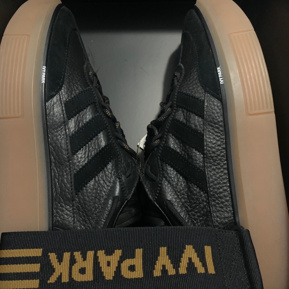 Ivy park super sleek 72